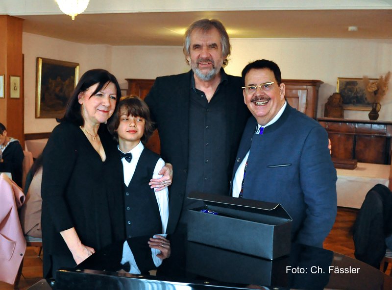 135_DSC_3543 m 4.jpg - Aleksander und Barbara Uszynski mit Enkel Jakub